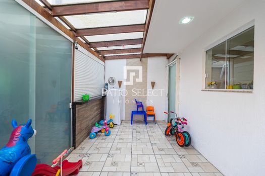 Foto 31 do(a) Casa em Condomínio de 3 quartos à venda em Santo Inácio, Curitiba