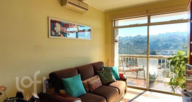 Foto 2 do(a) Apartamento de 2 quartos à venda em Cristal, Porto Alegre