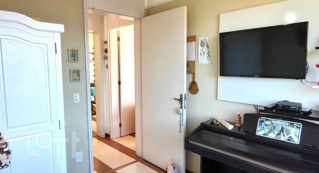 Foto 8 do(a) Apartamento de 2 quartos à venda em Cristal, Porto Alegre