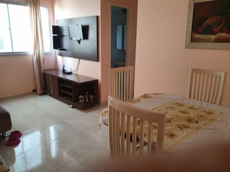 Foto 2 do(a) Apartamento de 2 quartos à venda em Santa Teresinha, São Paulo