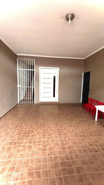 Foto 35 do(a) Casa de 4 quartos à venda em Parque Maria Helena, São Paulo