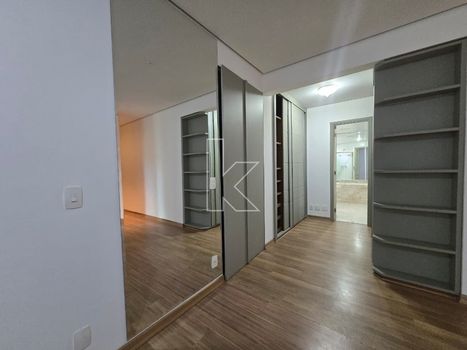 Foto 14 do(a) Apartamento de 3 quartos à venda em Vila Nova Conceição, São Paulo