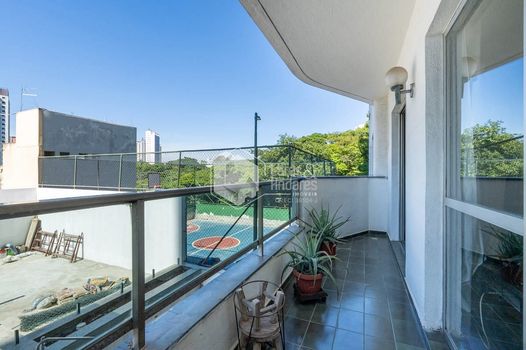 Foto 2 do(a) Apartamento de 4 quartos à venda em Vila Monte Alegre, São Paulo