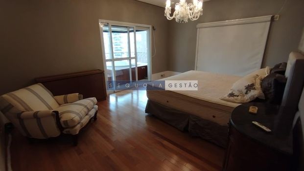 Foto 3 do(a) Apartamento de 5 quartos para alugar em Vila Nova Conceição, São Paulo