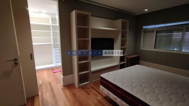 Foto 23 do(a) Apartamento de 5 quartos para alugar em Vila Nova Conceição, São Paulo