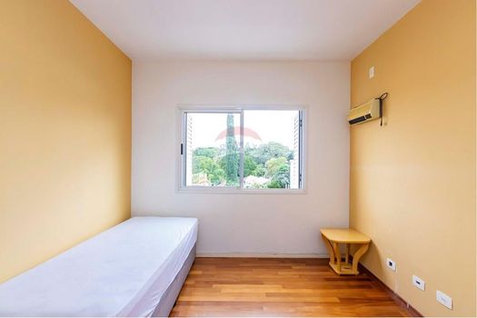 Foto 33 do(a) Casa de 3 quartos à venda em Bom Retiro, Curitiba