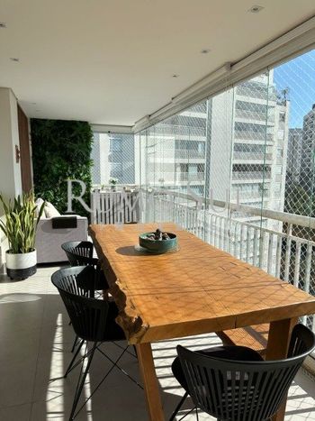 Foto 2 do(a) Apartamento de 3 quartos à venda em Vila Andrade, São Paulo