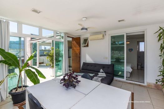 Foto 13 do(a) Cobertura de 5 quartos à venda em Copacabana, Rio de Janeiro