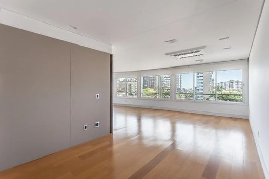 Foto 2 do(a) Apartamento de 4 quartos à venda em Auxiliadora, Porto Alegre