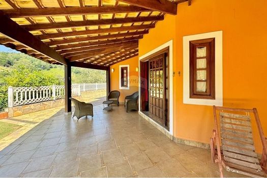 Foto 3 do(a) Fazenda / Sítio / Chácara de 3 quartos à venda em null, Guararema