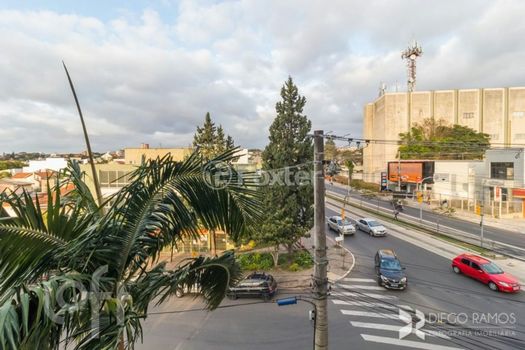 Foto 4 do(a) Apartamento de 2 quartos à venda em Chácara das Pedras, Porto Alegre
