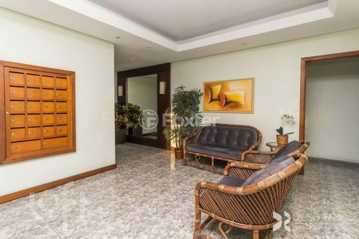 Foto 18 do(a) Apartamento de 2 quartos à venda em Chácara das Pedras, Porto Alegre