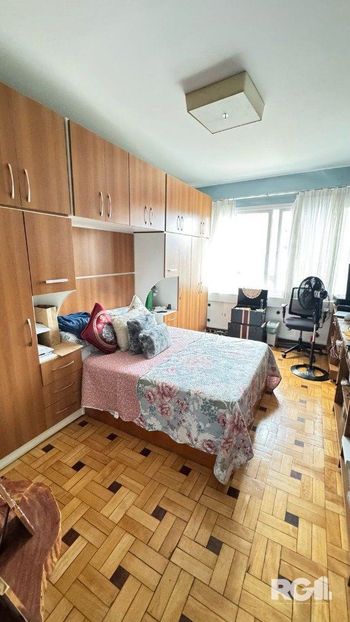 Foto 17 do(a) Flat de 3 quartos à venda em Santana, Porto Alegre