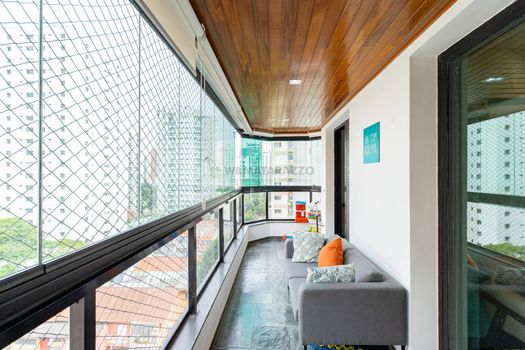 Foto 9 do(a) Apartamento de 4 quartos à venda em Moema, São Paulo
