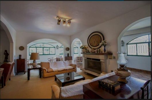 Foto 9 do(a) Casa de 4 quartos à venda em Fazenda Inglesa, Petrópolis