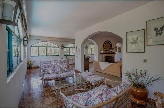 Foto 17 do(a) Casa de 4 quartos à venda em Fazenda Inglesa, Petrópolis