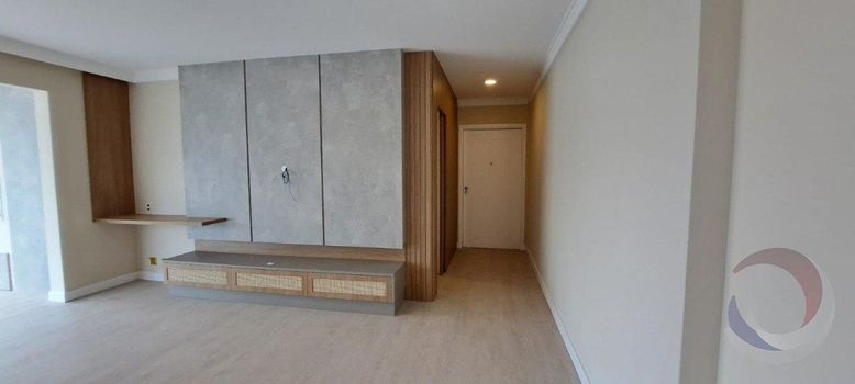 Foto 5 do(a) Apartamento de 3 quartos à venda em Centro, Florianópolis