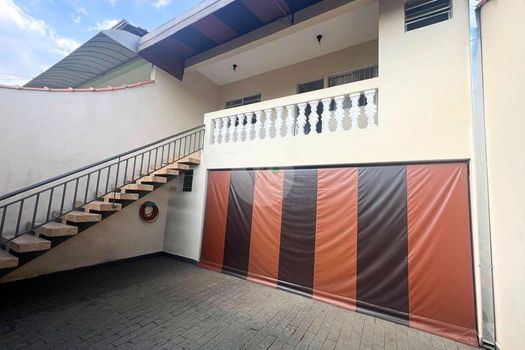 Foto 2 do(a) Casa de 3 quartos à venda em Cidade Jardim, São Carlos