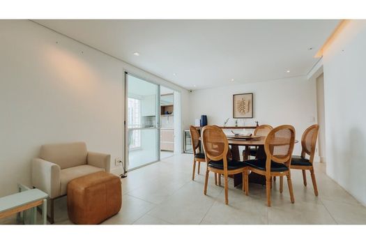 Foto 4 do(a) Apartamento de 3 quartos à venda em Moema, São Paulo