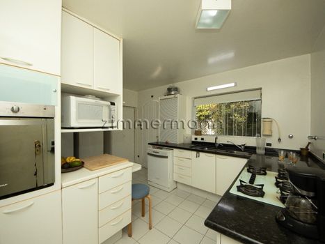 Foto 33 do(a) Casa de 4 quartos à venda em Vila Morumbi, São Paulo