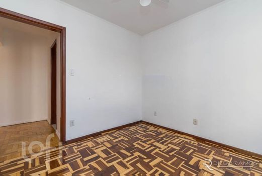 Foto 15 do(a) Apartamento de 2 quartos à venda em Floresta, Porto Alegre