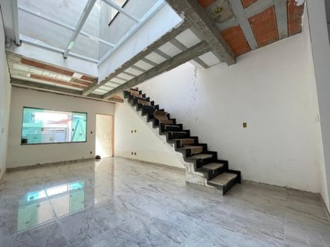 Foto 3 do(a) Casa de 3 quartos à venda em Vila Lúcia, São Paulo