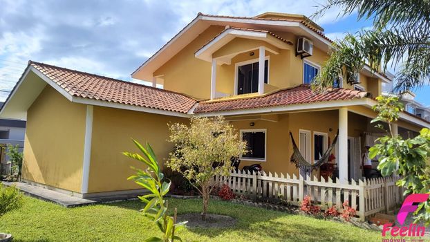 Foto 5 do(a) Casa de 3 quartos à venda em Ribeirão da Ilha, Florianópolis