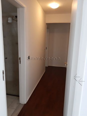 Foto 4 do(a) Apartamento de 3 quartos à venda em Moema, São Paulo