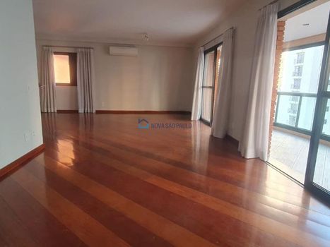 Foto 3 do(a) Apartamento de 3 quartos à venda em Vila Uberabinha, São Paulo