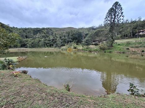 Foto 45 do(a) Fazenda / Sítio / Chácara de 3 quartos à venda em Cruzeiro, Teresópolis
