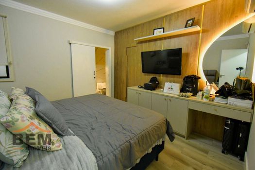 Foto 19 do(a) Casa de 3 quartos à venda em Vila Real, Balneário Camboriú
