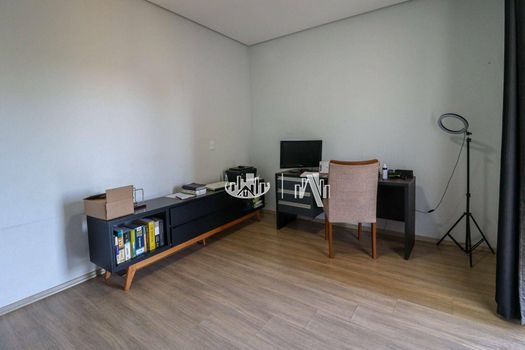 Foto 20 do(a) Casa em Condomínio de 4 quartos à venda em Jardim Morumbi, Londrina