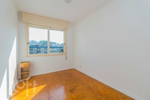 Foto 5 do(a) Apartamento de 2 quartos à venda em Petrópolis, Porto Alegre