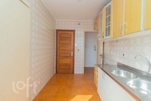 Foto 15 do(a) Apartamento de 2 quartos à venda em Petrópolis, Porto Alegre