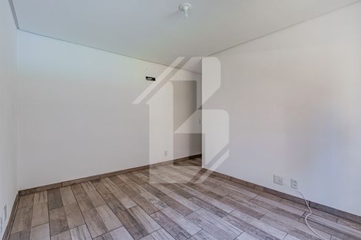 Foto 13 do(a) Apartamento de 3 quartos à venda em Petrópolis, Porto Alegre