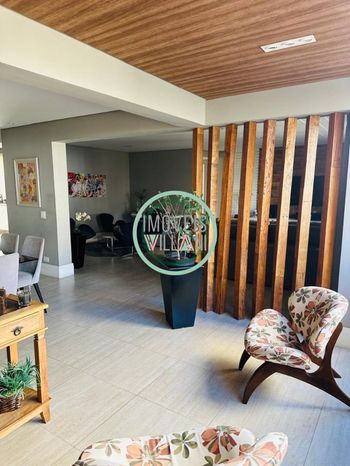 Foto 1 do(a) Apartamento de 4 quartos para alugar em Vila Guaianazes, São José dos Campos