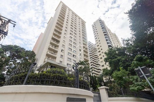 Foto 1 do(a) Apartamento de 3 quartos à venda em Vila Uberabinha, São Paulo