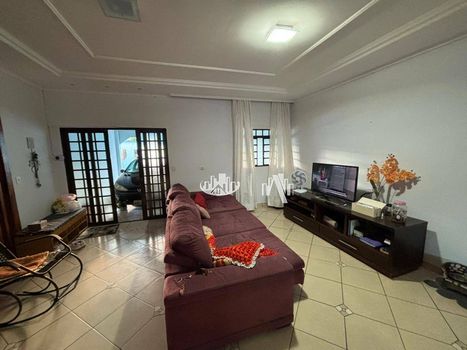 Foto 5 do(a) Casa em Condomínio de 4 quartos à venda em Parque Residencial Joaquim Toledo Piza, Londrina