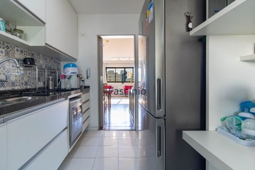 Foto 6 do(a) Apartamento de 3 quartos à venda em Indianópolis, São Paulo