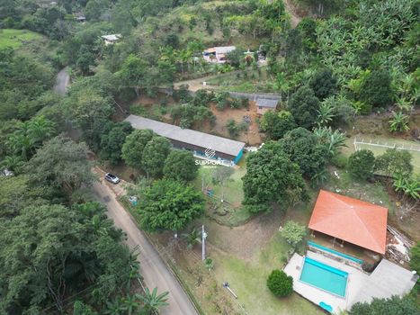 Foto 12 do(a) Fazenda / Sítio / Chácara de 10 quartos à venda em Comunidade Urbana de Iguape, Guarapari