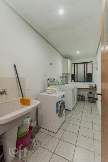 Foto 20 do(a) Apartamento de 1 quartos à venda em Moinhos de Vento, Porto Alegre