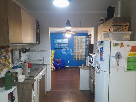 Foto 13 do(a) Casa em Condomínio de 3 quartos à venda em Santo Antônio, Porto Alegre
