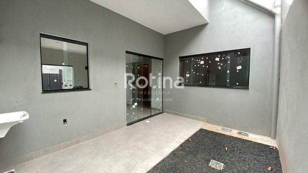 Foto 7 do(a) Casa de 2 quartos à venda em Jardim Ipanema, Uberlândia