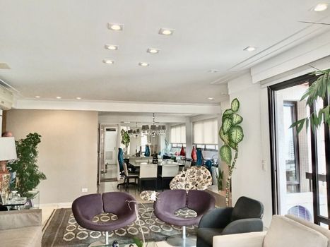 Foto 2 do(a) Apartamento de 3 quartos à venda em Indianópolis, São Paulo