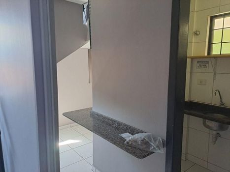 Foto 7 do(a) Sala / Conjunto Comercial false para alugar em Vila Morangueira, Maringá