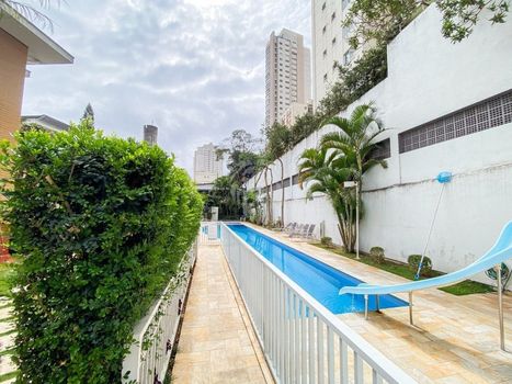 Foto 1 do(a) Casa em Condomínio de 4 quartos à venda em Vila Sofia, São Paulo