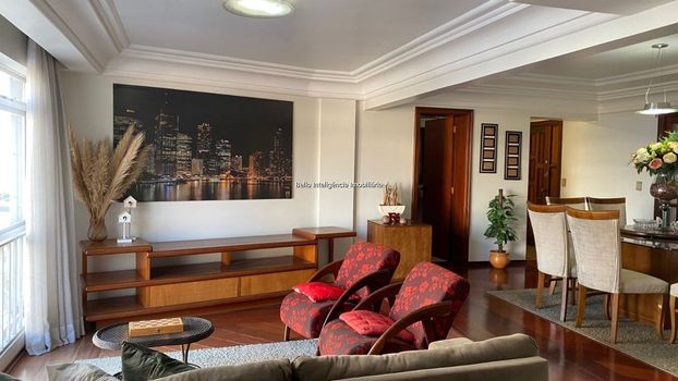 Foto 9 do(a) Apartamento de 5 quartos para alugar em Centro, Caçador