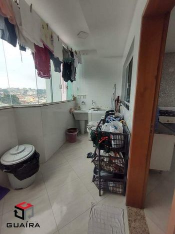 Foto 6 do(a) Casa de 3 quartos à venda em Jardim Progresso, Santo André