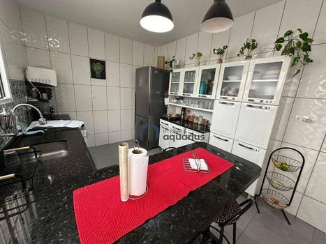 Foto 4 do(a) Casa de 3 quartos à venda em Jardim Califórnia, Jacareí