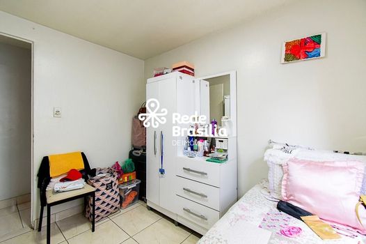Foto 10 do(a) Casa de 5 quartos à venda em Guará I, Brasília